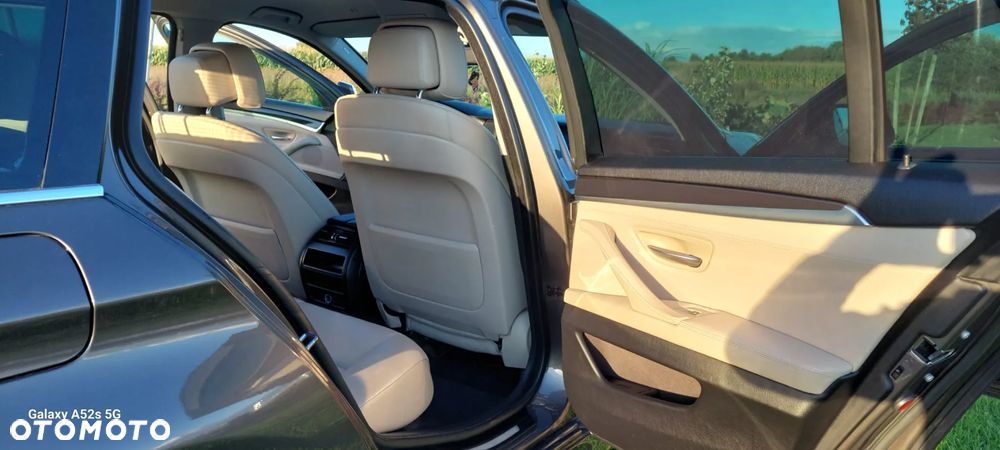 BMW Seria 5 520d Touring Modern Line - 6