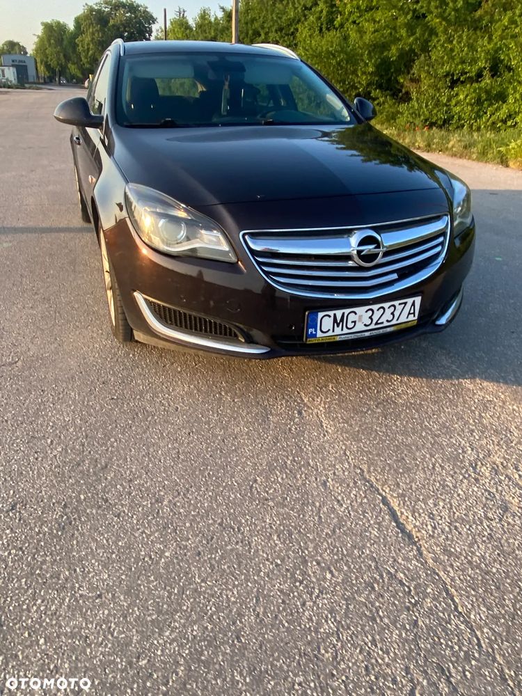 Opel Insignia 2.0 CDTI - 11