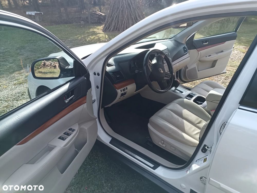 Subaru Outback 2.5i Lineartronic Comfort - 11