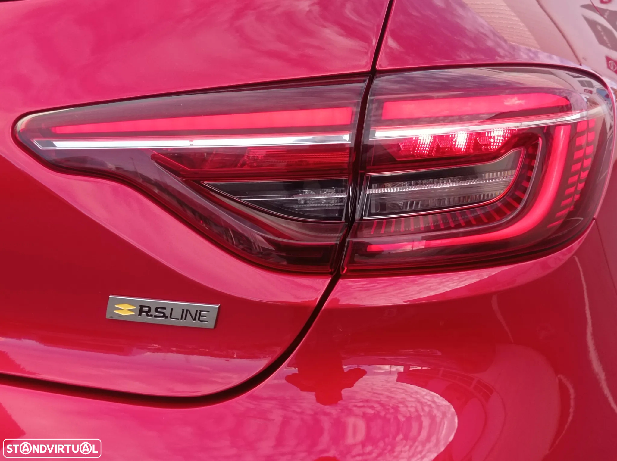 Renault Clio 1.0 TCe RS Line - 23