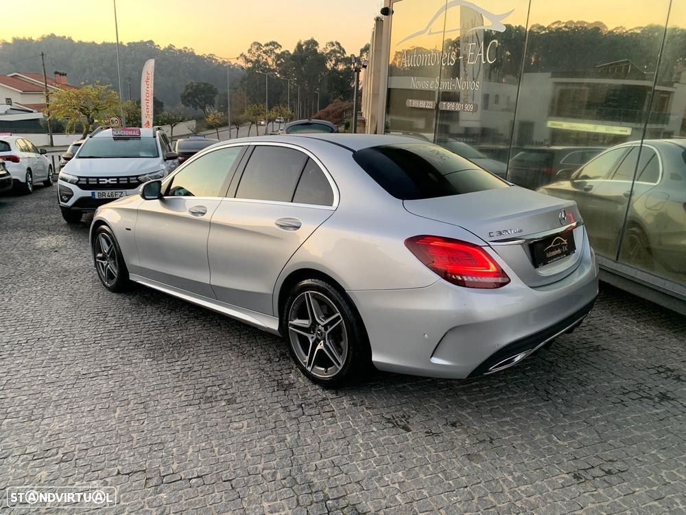 Mercedes-Benz C 300 de AMG Line - 8
