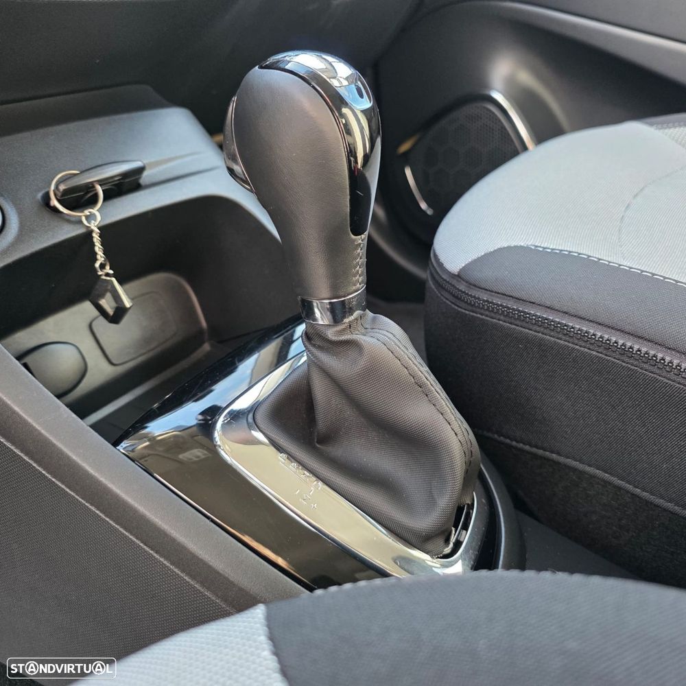 Renault Captur 1.2 TCe Exclusive EDC - 7