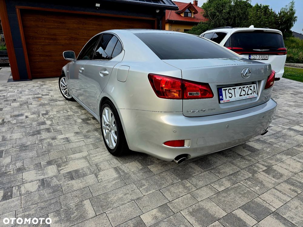 Lexus IS 250 Prestige - 14