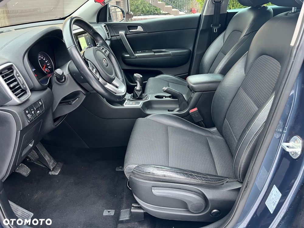 Kia Sportage 1.6 GDI 2WD Attract - 31