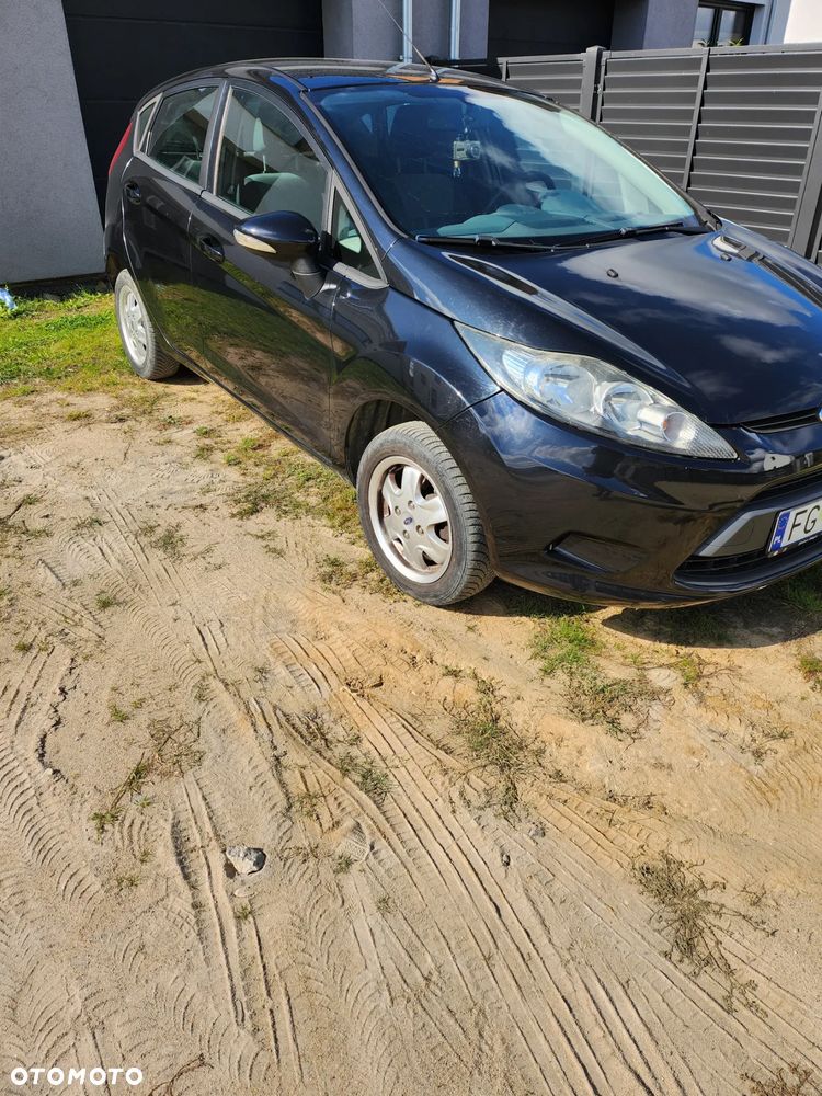 Ford Fiesta 1.25 Ambiente - 6