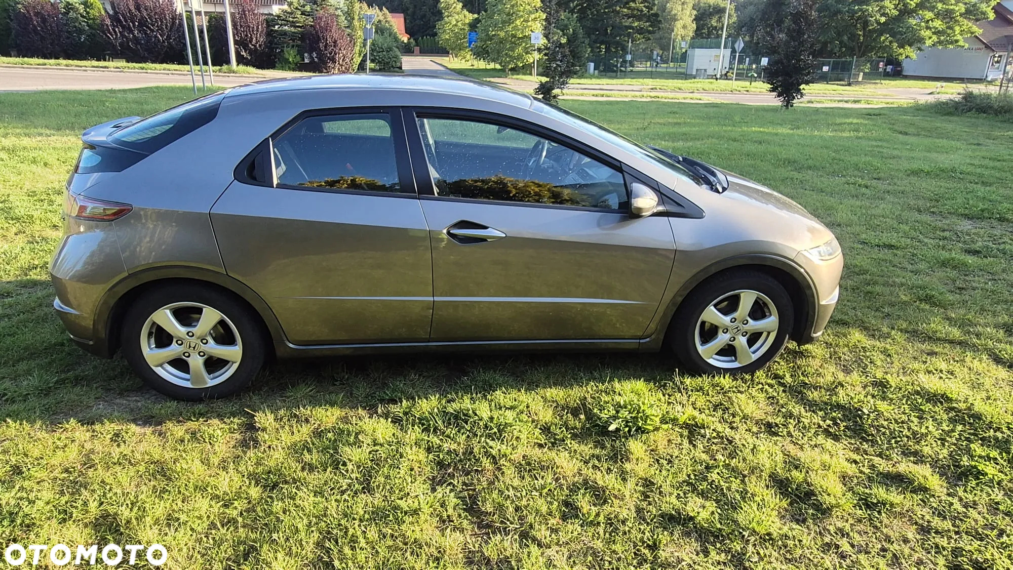 Honda Civic 1.4 i-VTEC - 6