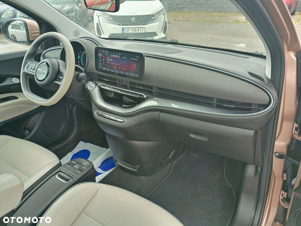Fiat 500e - 15