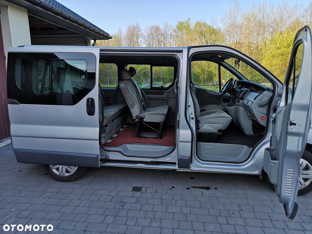 Renault Trafic - 20