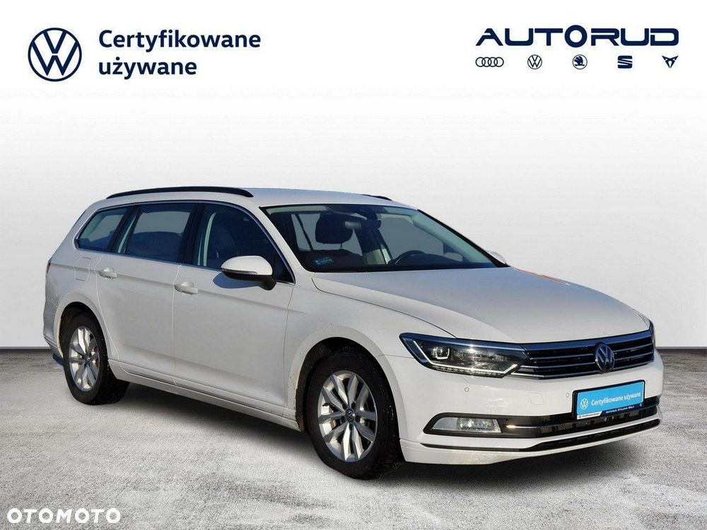 Volkswagen Passat - 2