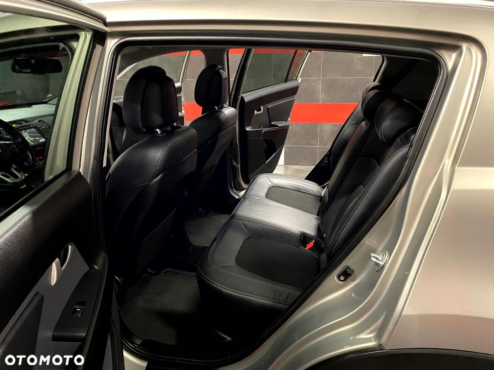 Kia Sportage 2.0 M - 22