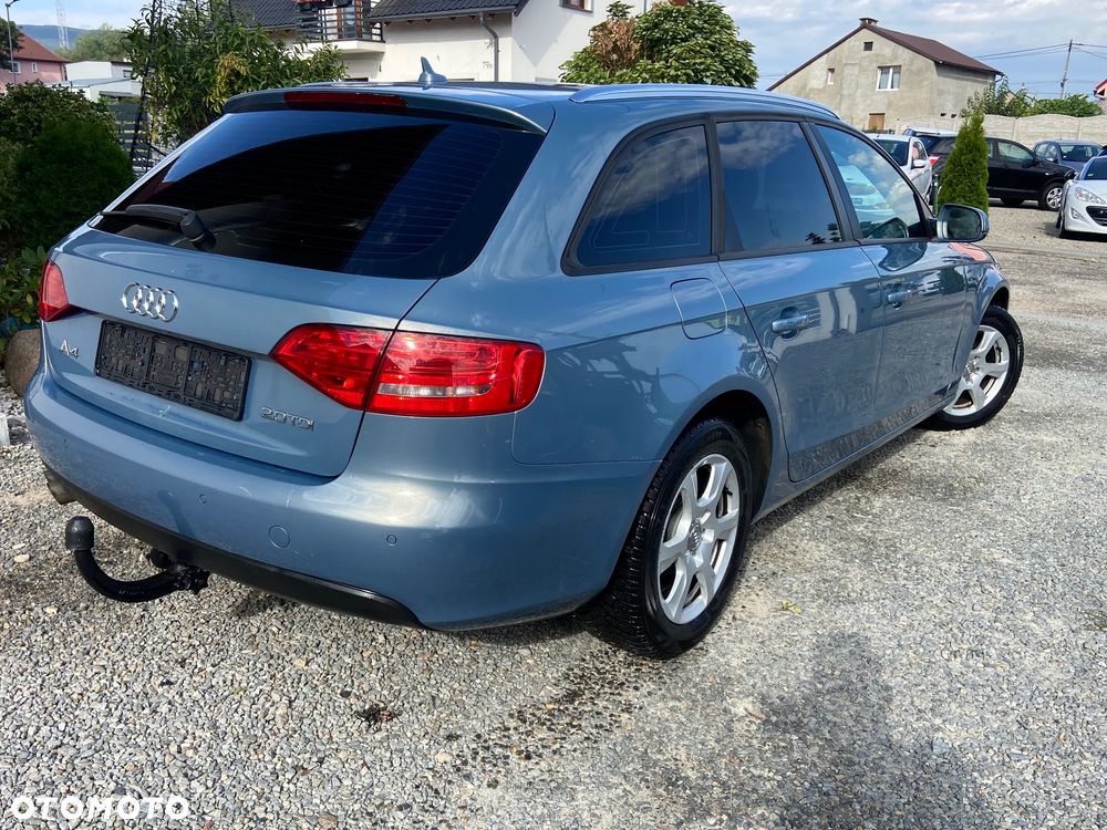Audi A4 2.0 TDI DPF Attraction - 3