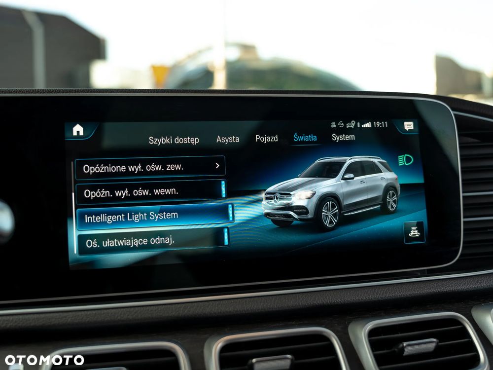Mercedes-Benz GLE 300 d 4-Matic - 38