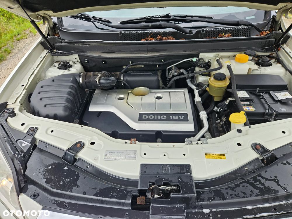 Chevrolet Captiva 2.4 LS 5os - 9