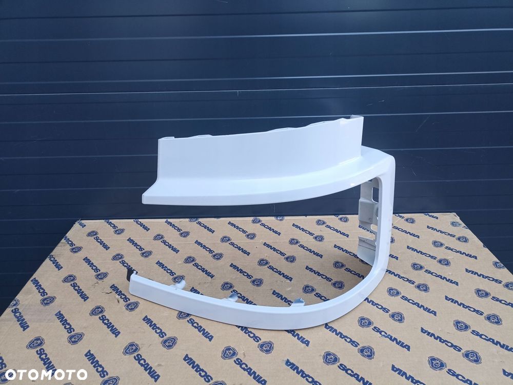 LAMPA OKULAR SCANIA NEXT GEN 2707335 2609157 2707304 - 5