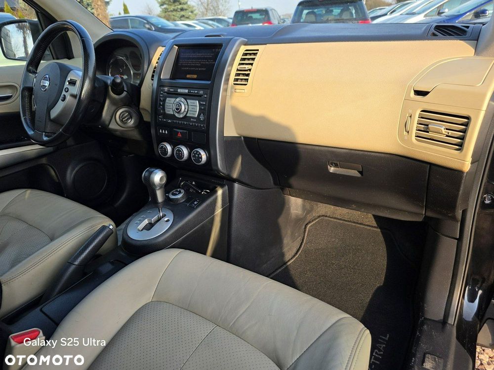 Nissan X-Trail 2.5 4x4 CVT-Automatik SE - 34