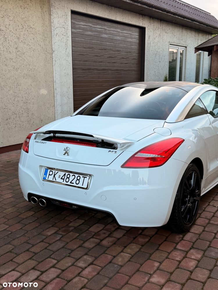Peugeot RCZ - 8