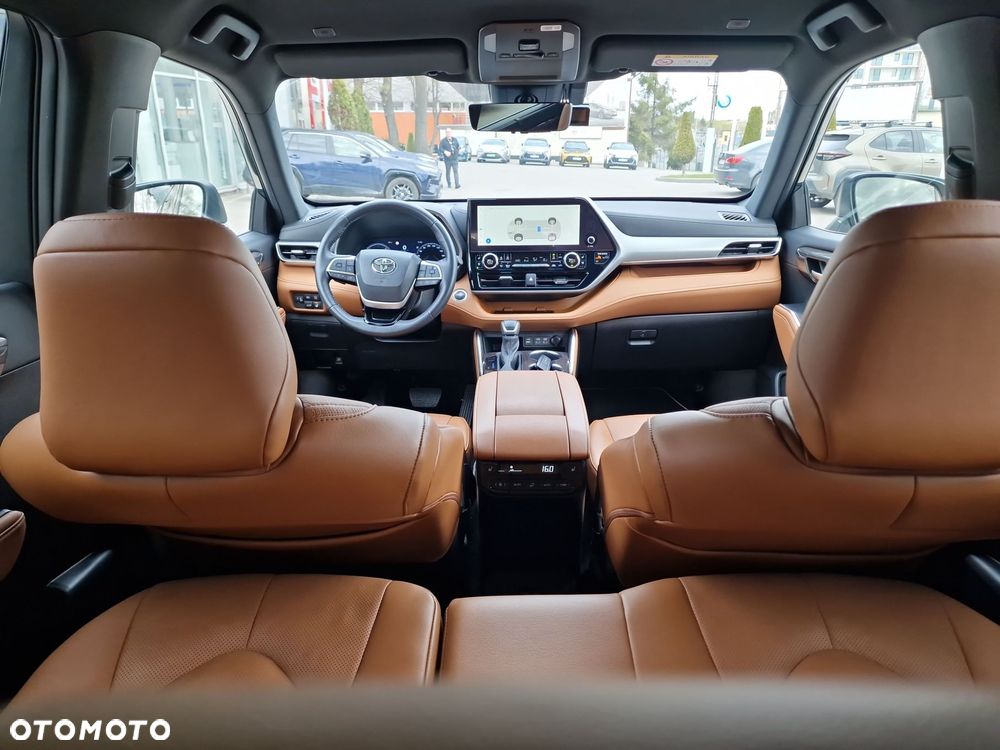Toyota Highlander - 12