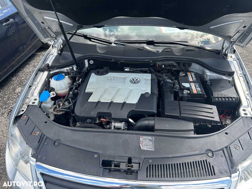 Volkswagen Passat 2.0 TDI Comfortline - 7