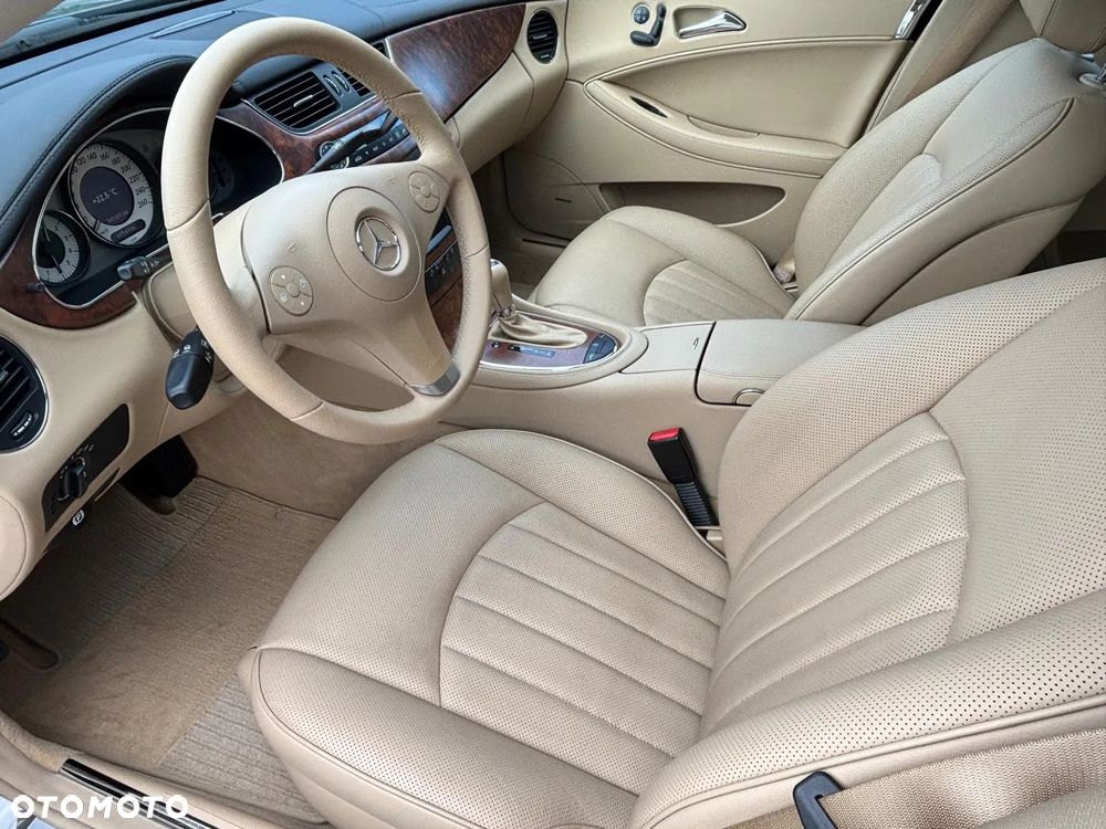 Mercedes-Benz CLS 320 CDI - 17