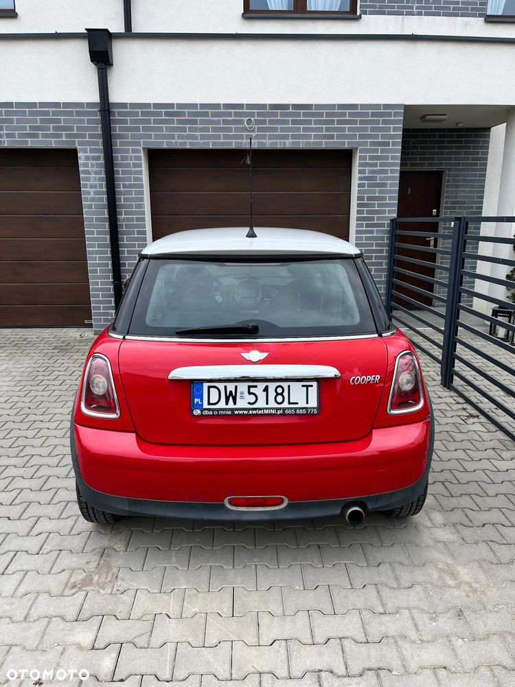 MINI Cooper Standard - 2