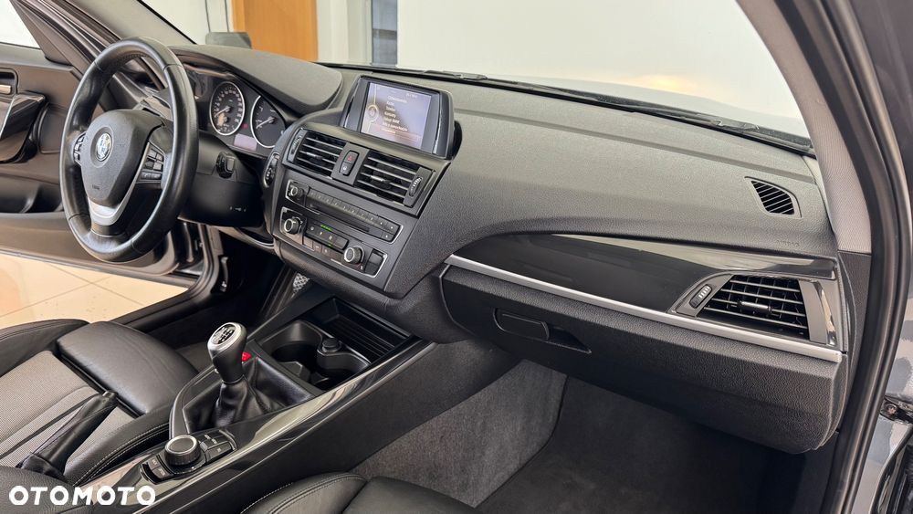 BMW Seria 1 116d EfficientDynamics - 30