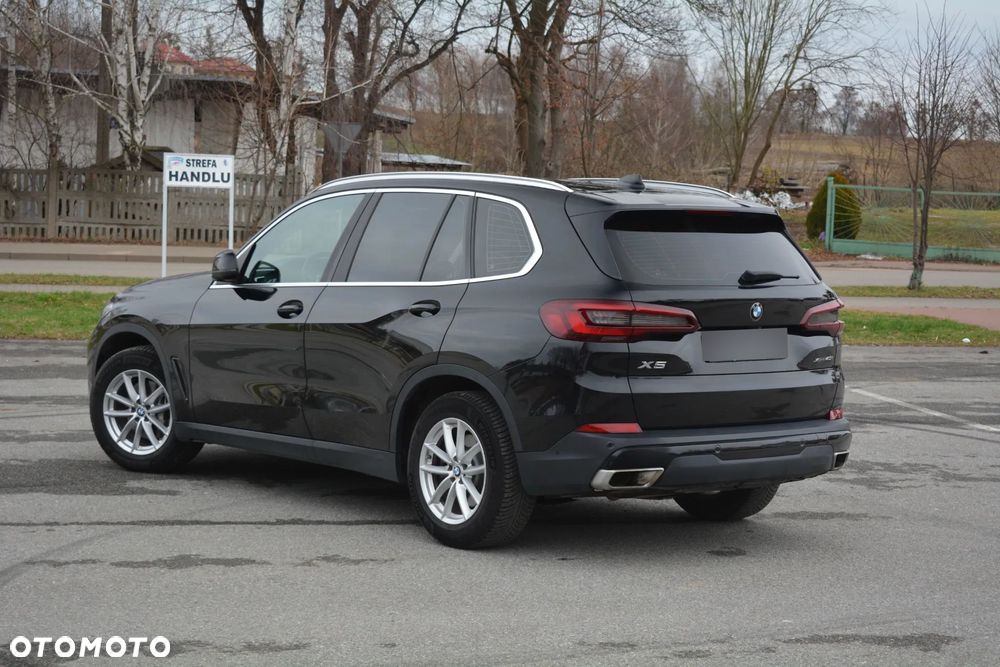 BMW X5 xDrive40i - 14