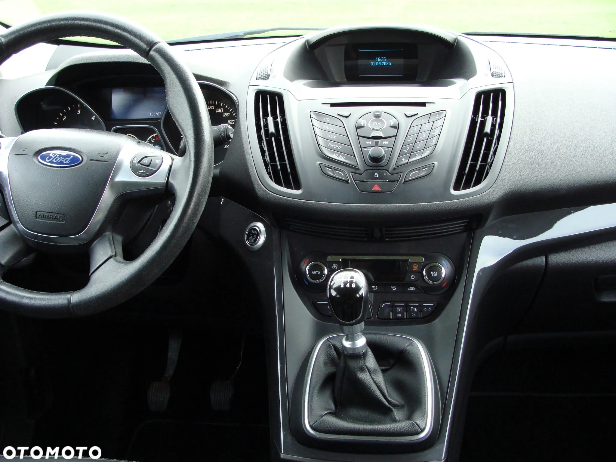Ford Kuga - 11