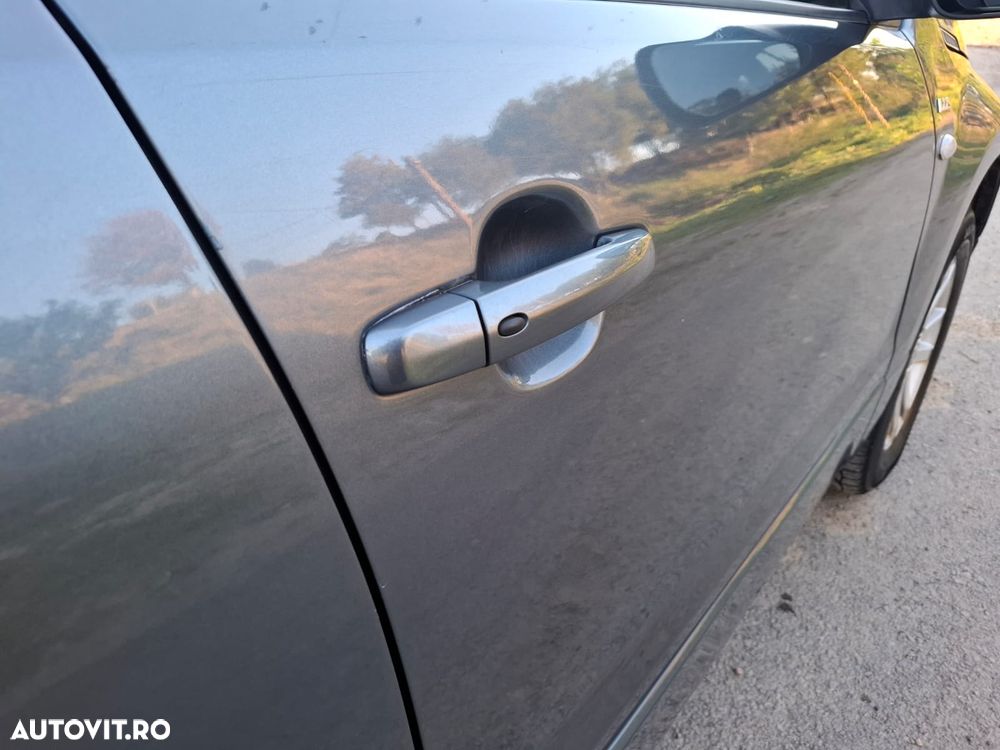 Suzuki Grand Vitara 1.9 DDiS Comfort DPF Limited - 11