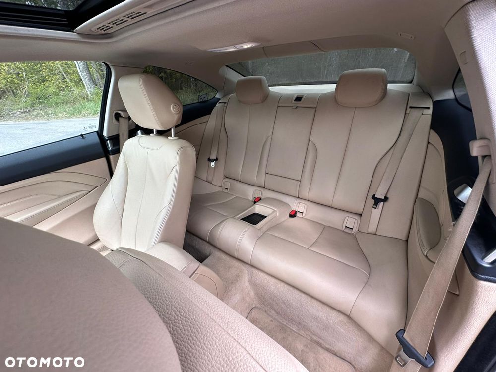 BMW Seria 4 428i xDrive Sport-Aut Luxury Line - 22