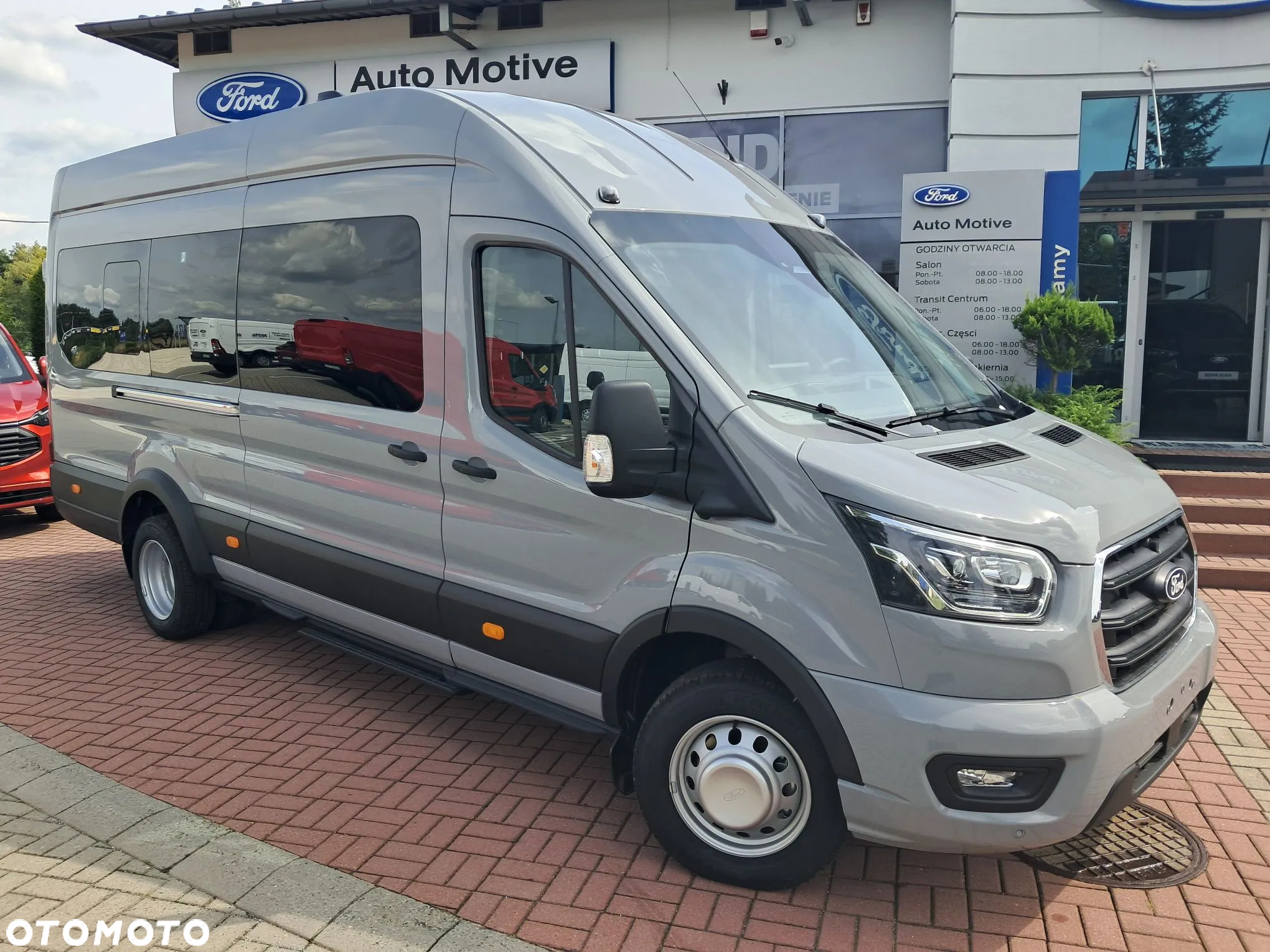 Ford Transit Autobus 18 osobowy - 2