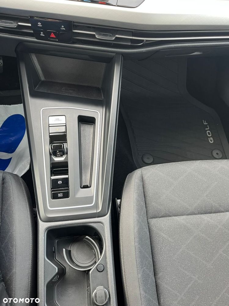 Volkswagen Golf - 35