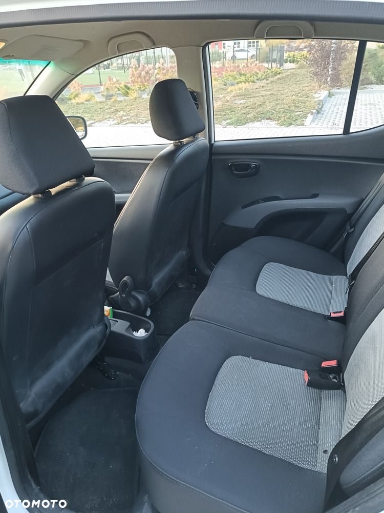 Hyundai i10 - 14