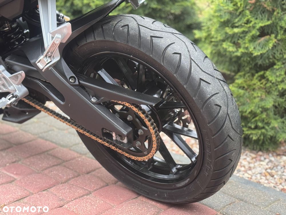 Yamaha MT - 21