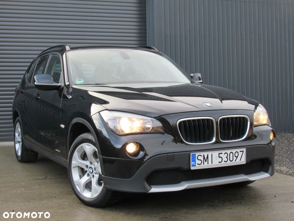 BMW X1 sDrive18i - 1