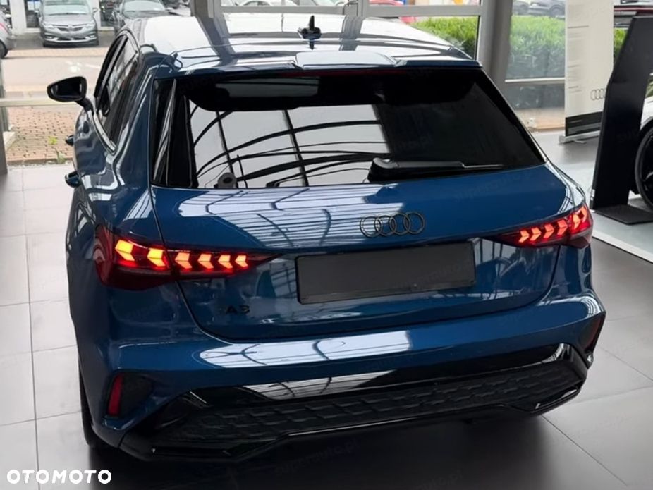 Audi A3 Sportback - 3