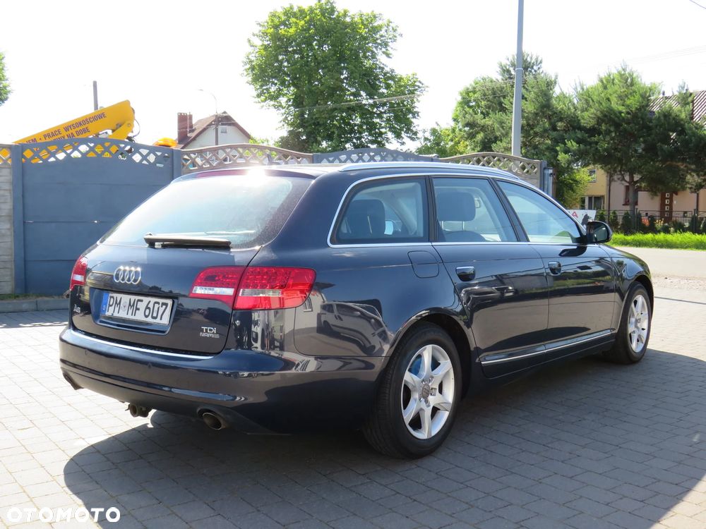 Audi A6 Avant - 13