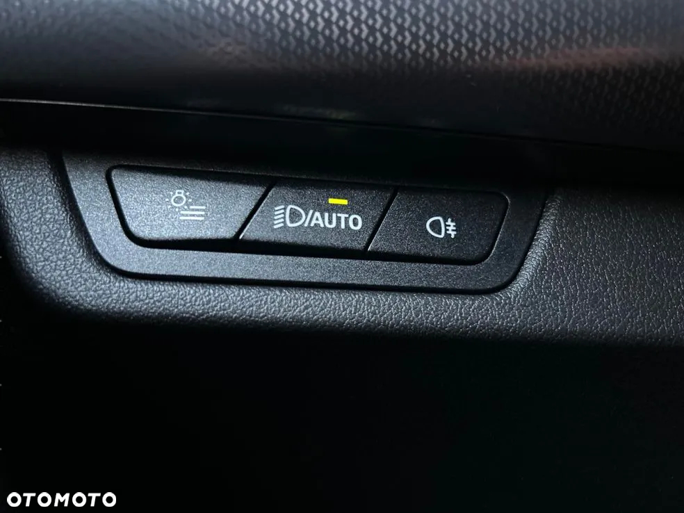 BMW Seria 2 - 26
