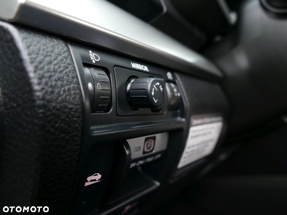 Subaru Outback 2.5i Lineartronic Active - 25
