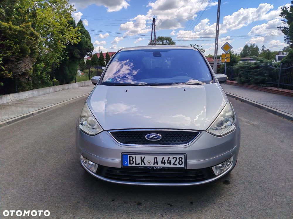 Ford Galaxy 2.0 Ghia - 6