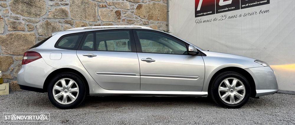 Renault Laguna Break 1.5 dCi Dynamique S - 16