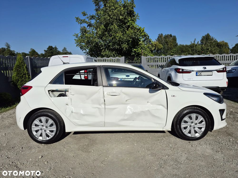 Kia RIO VAN vat1 - 20