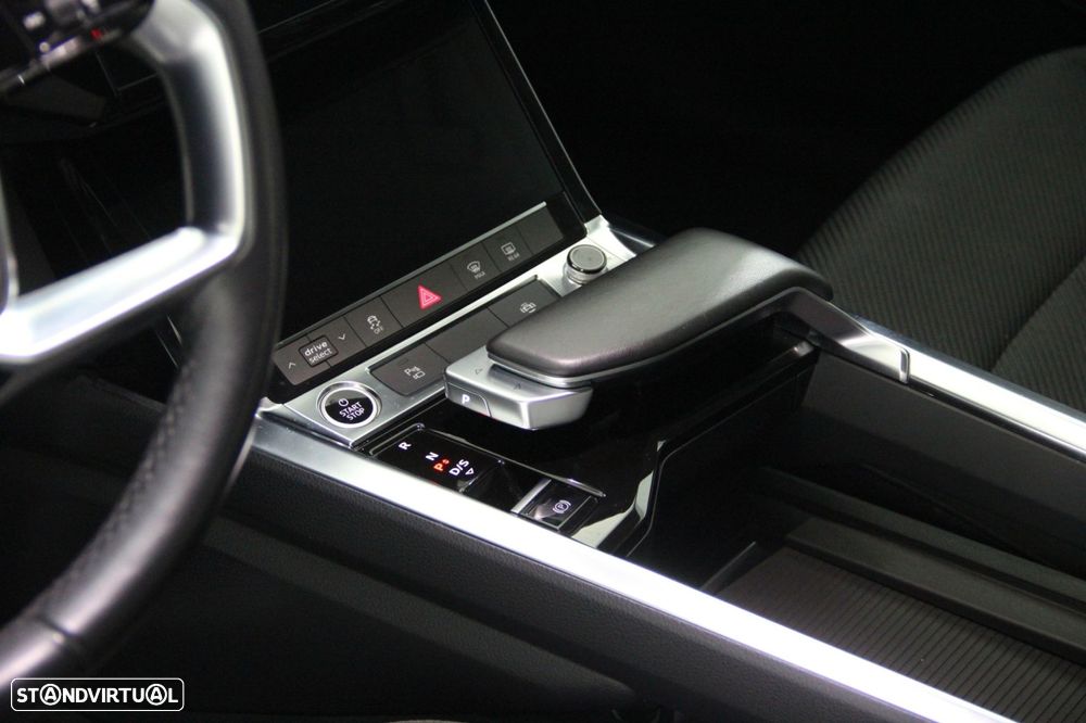 Audi Q8 e-Tron Sportback 55 quattro Advanced - 7