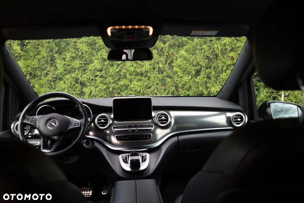 Mercedes-Benz Klasa V 250 d 4-Matic Exclusive 7G-Tronic - 12