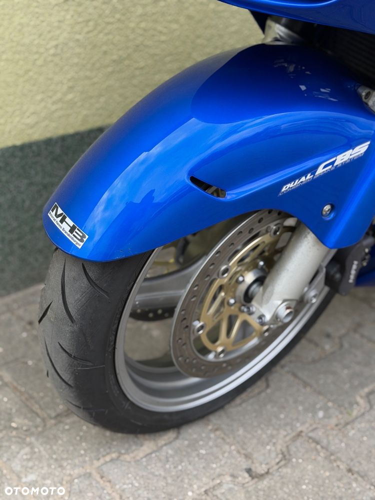 Honda CBR - 30