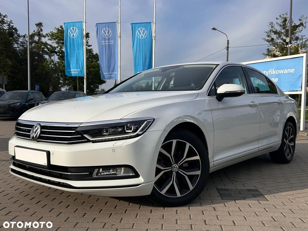 Volkswagen Passat 1.8 TSI BMT Comfortline - 37