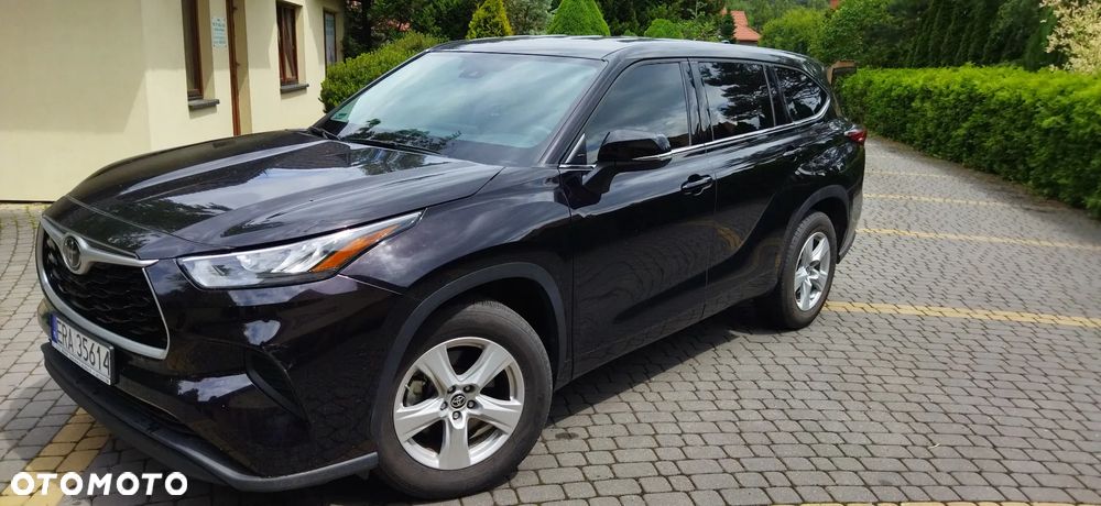 Toyota Highlander - 1