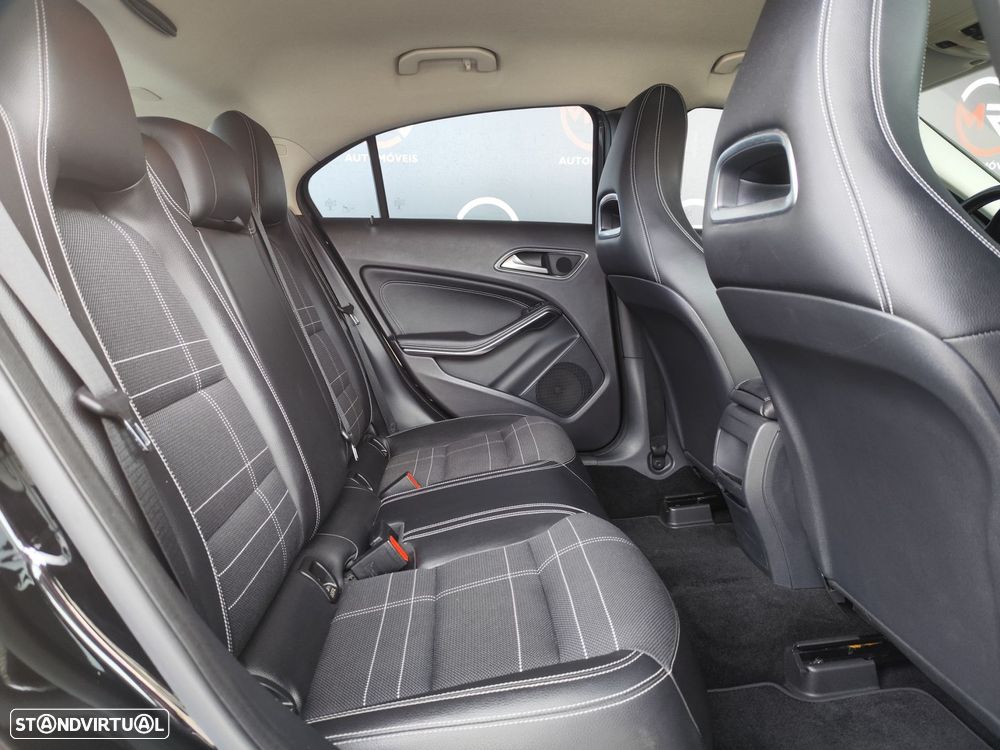 Mercedes-Benz A 180 - 26