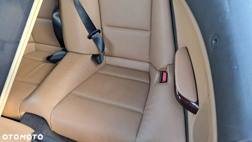 BMW Seria 3 - 16