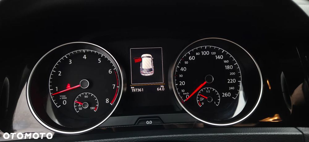 Volkswagen Golf 1.2 TSI BlueMotion Technology Cup - 25