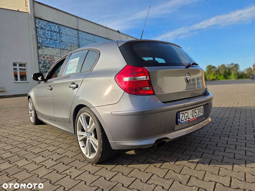 BMW Seria 1 118i Edition Sport - 13